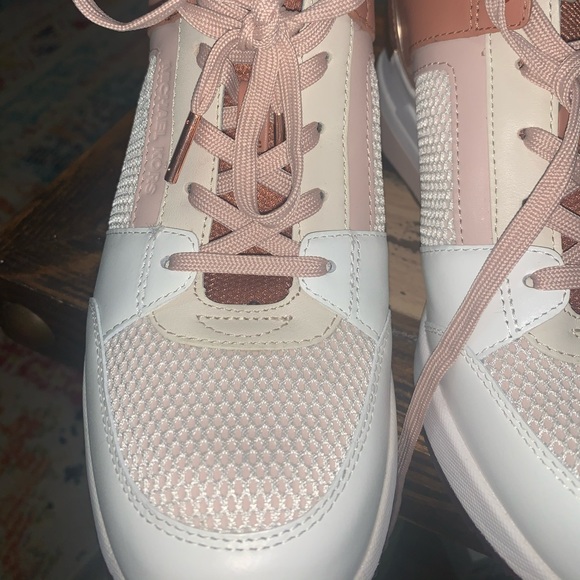 Michael KORS trainers BRAND NEW SIZE 9 - Picture 5 of 5
